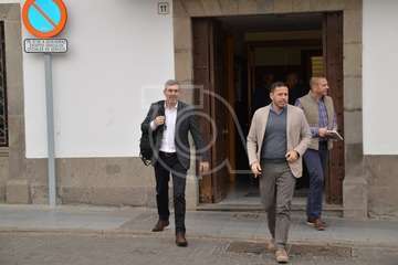 El senador nacionalista Fernando Clavijo durante la visita a Telde (Foto TA)